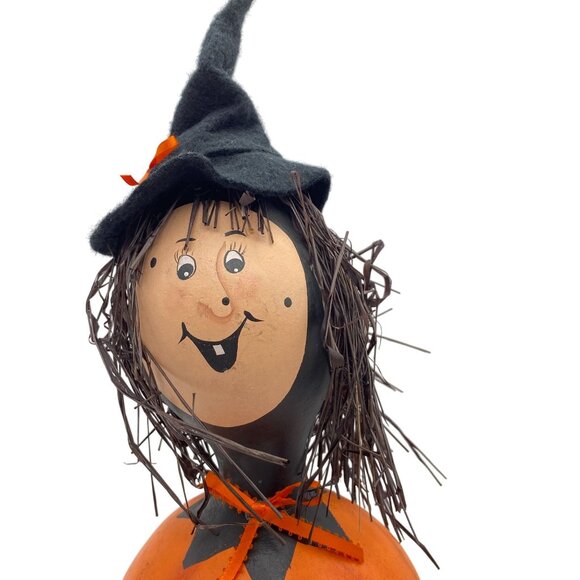Halloween Witch hand painted gourd pumpkin body black hat halloween decor - Picture 3 of 11